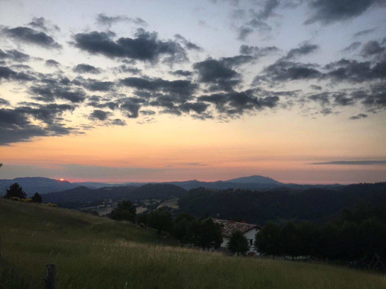 Agriturismo Le Castellare Montemonaco Kültér fotó