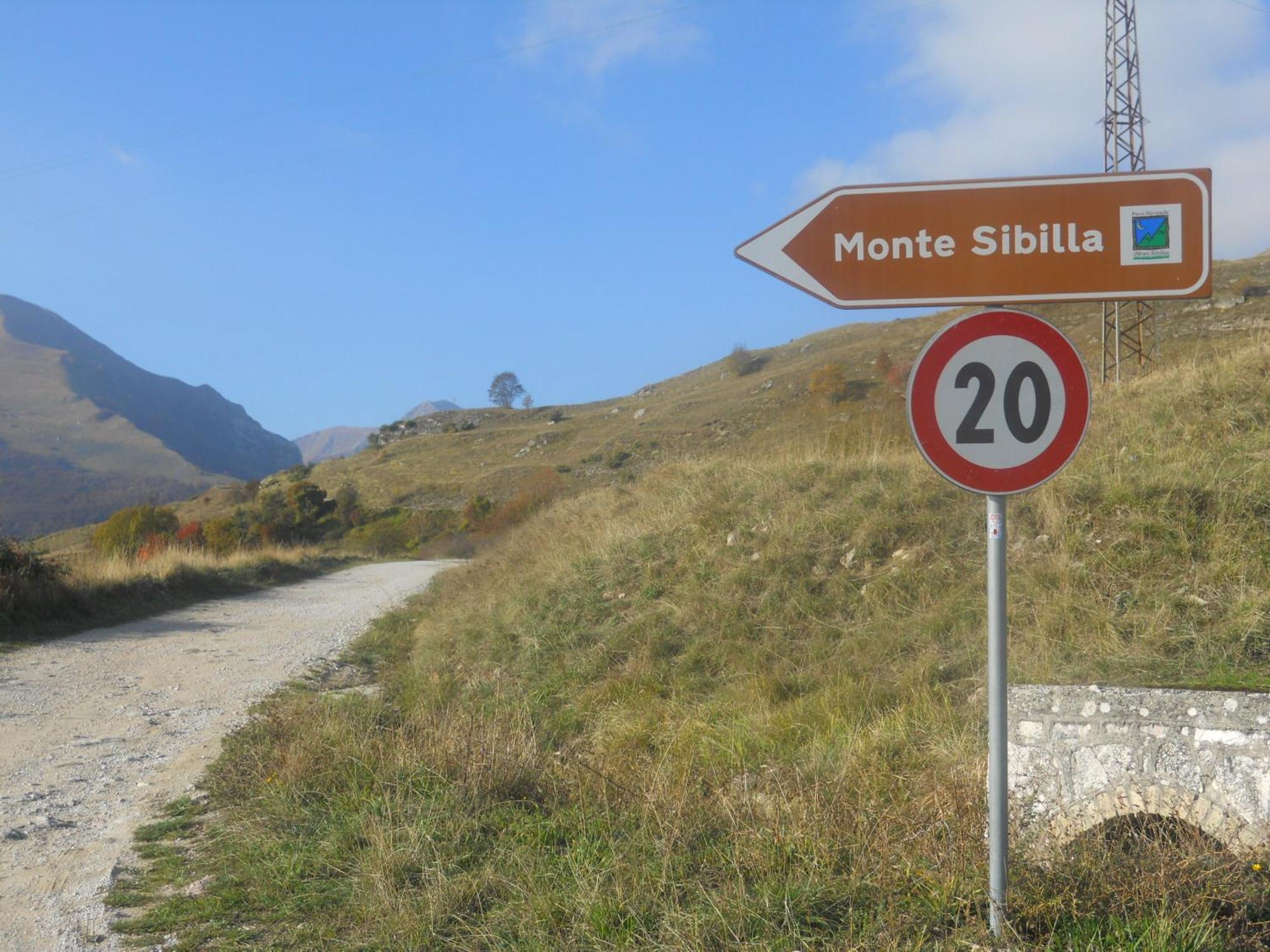 Agriturismo Le Castellare Montemonaco Kültér fotó