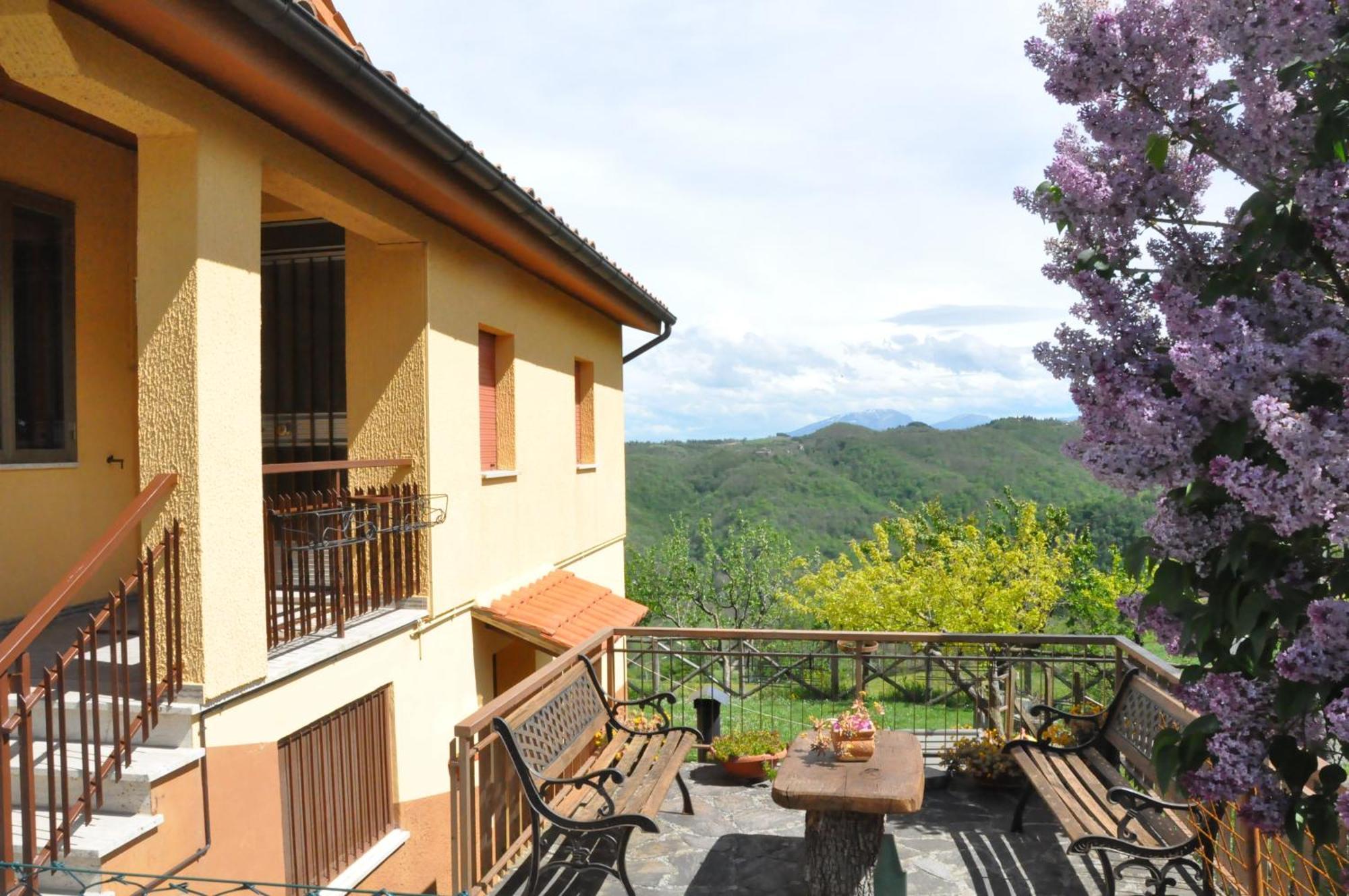 Agriturismo Le Castellare Montemonaco Kültér fotó