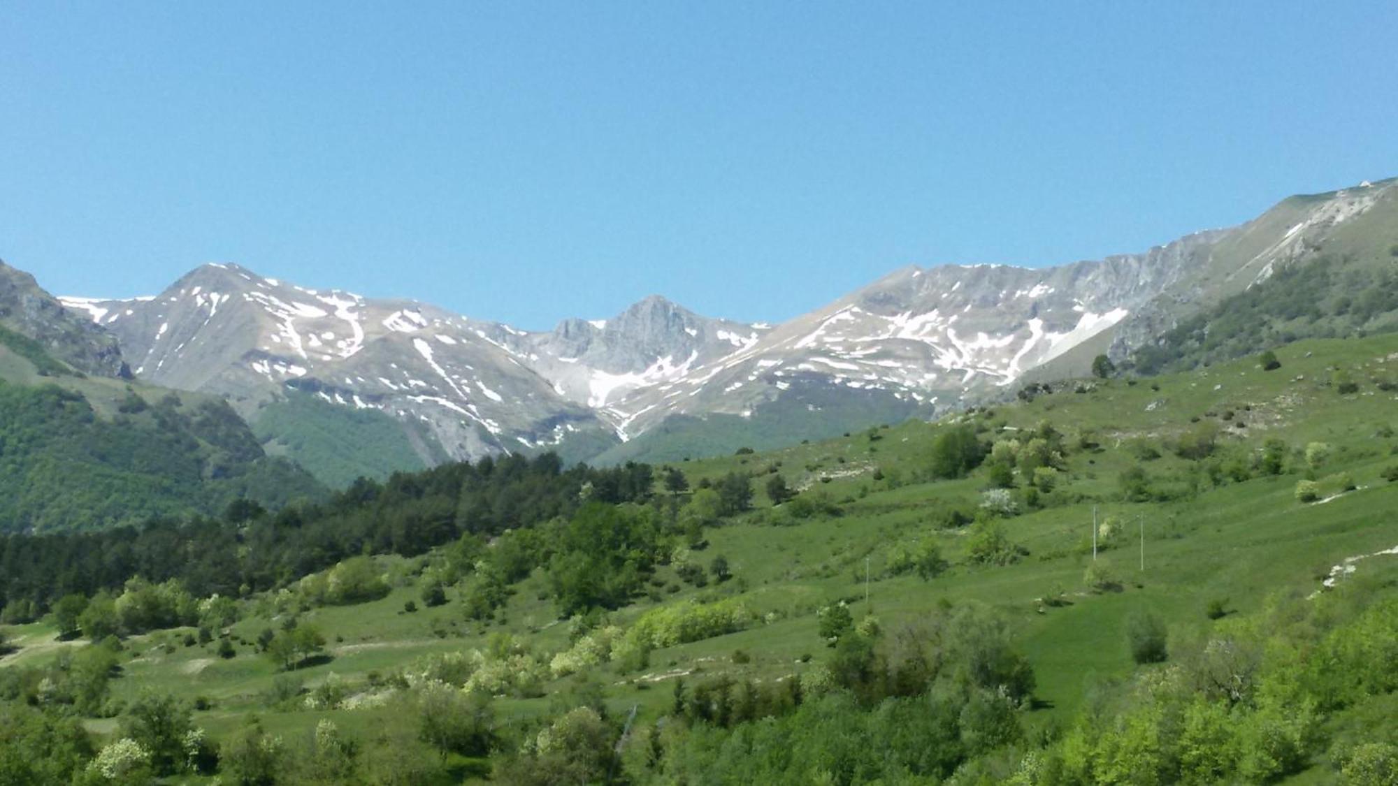 Agriturismo Le Castellare Montemonaco Kültér fotó